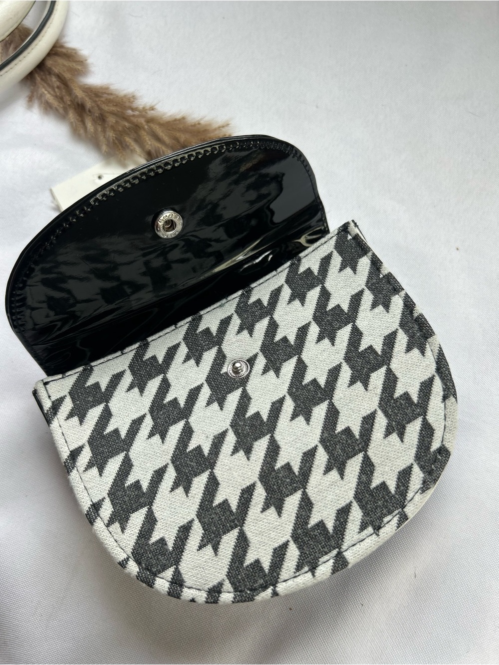 rachel zoe Black & White Houndstooth Mini Top-Handle Bag new - Picture 4 of 8